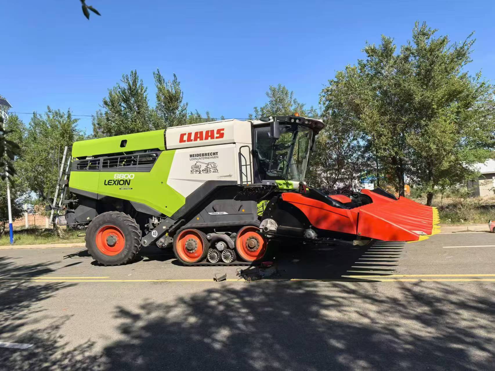 鑫万达4YG-1650玉米割台